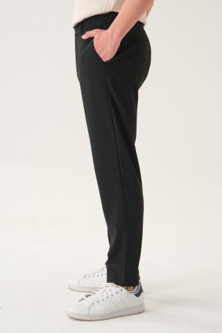Lastikli Bel Düz Kumaş | Slimfit Erkek Pantolon Si̇yah - S